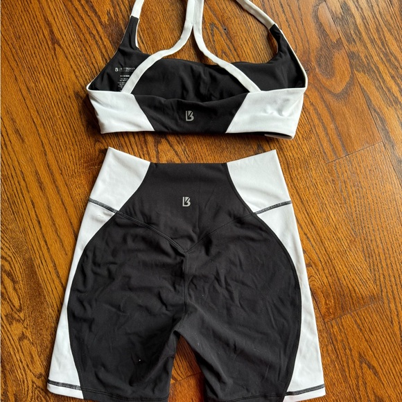 BuffBunny Collection set - Picture 2 of 4